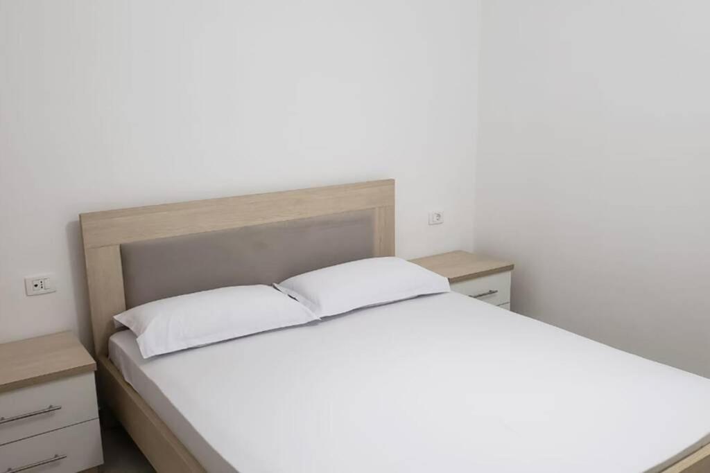 Saranda Terraces Ideal Holiday Apartment Rruga Mitat Hoxha Exterior photo